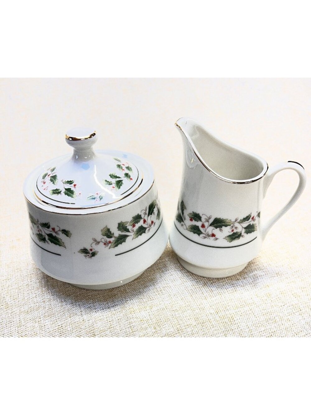 Royal Limited Holly  Holiday Japan Creamer  Sugar Bowl Lid Christmas Vtg Caldor